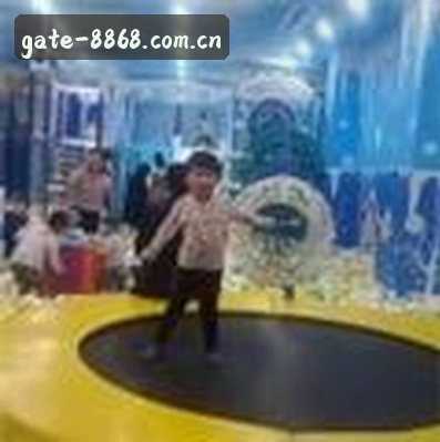 李阳